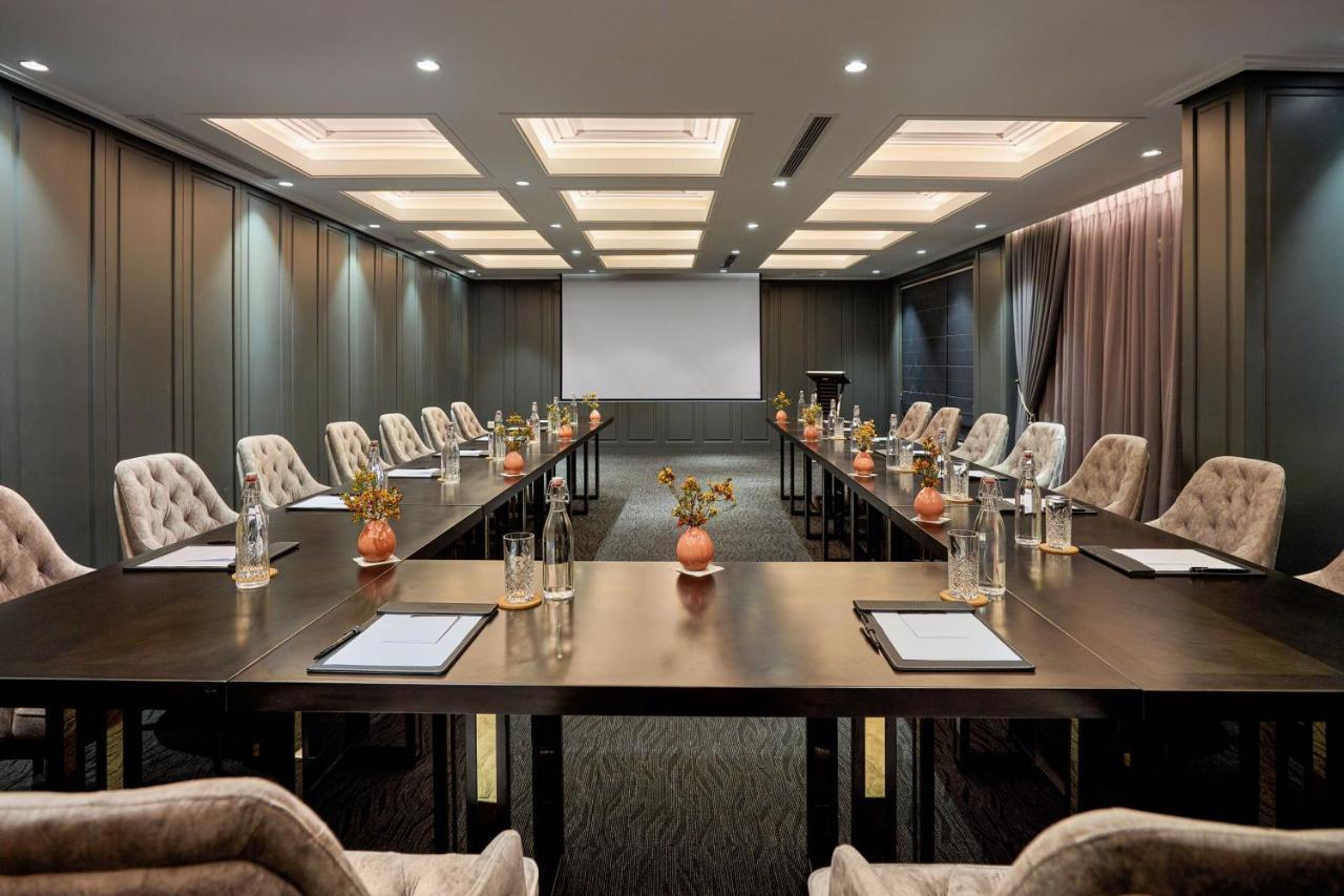 Peridot Grand Luxury Boutique Hotel Hanói Exterior foto Meeting room at the hotel